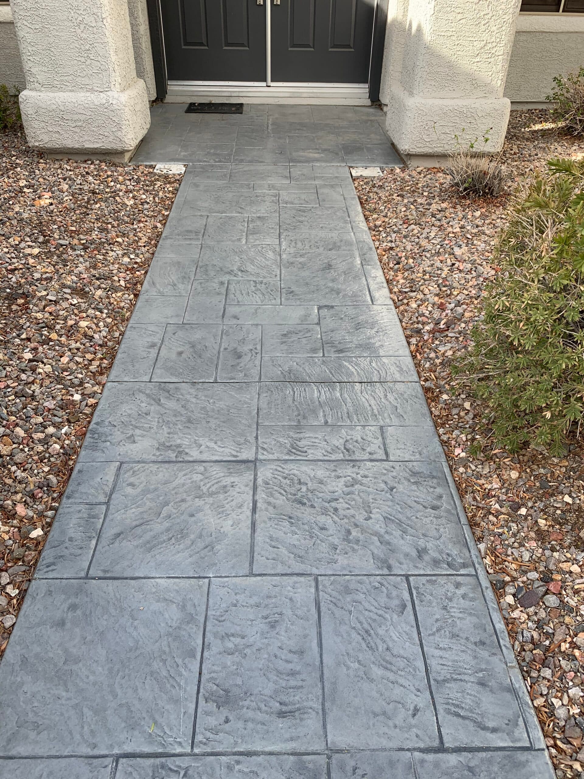 Professional concrete overlays services by licensed concrete contractors in Fort Worth, Texas. Quality workmanship and free estimates.