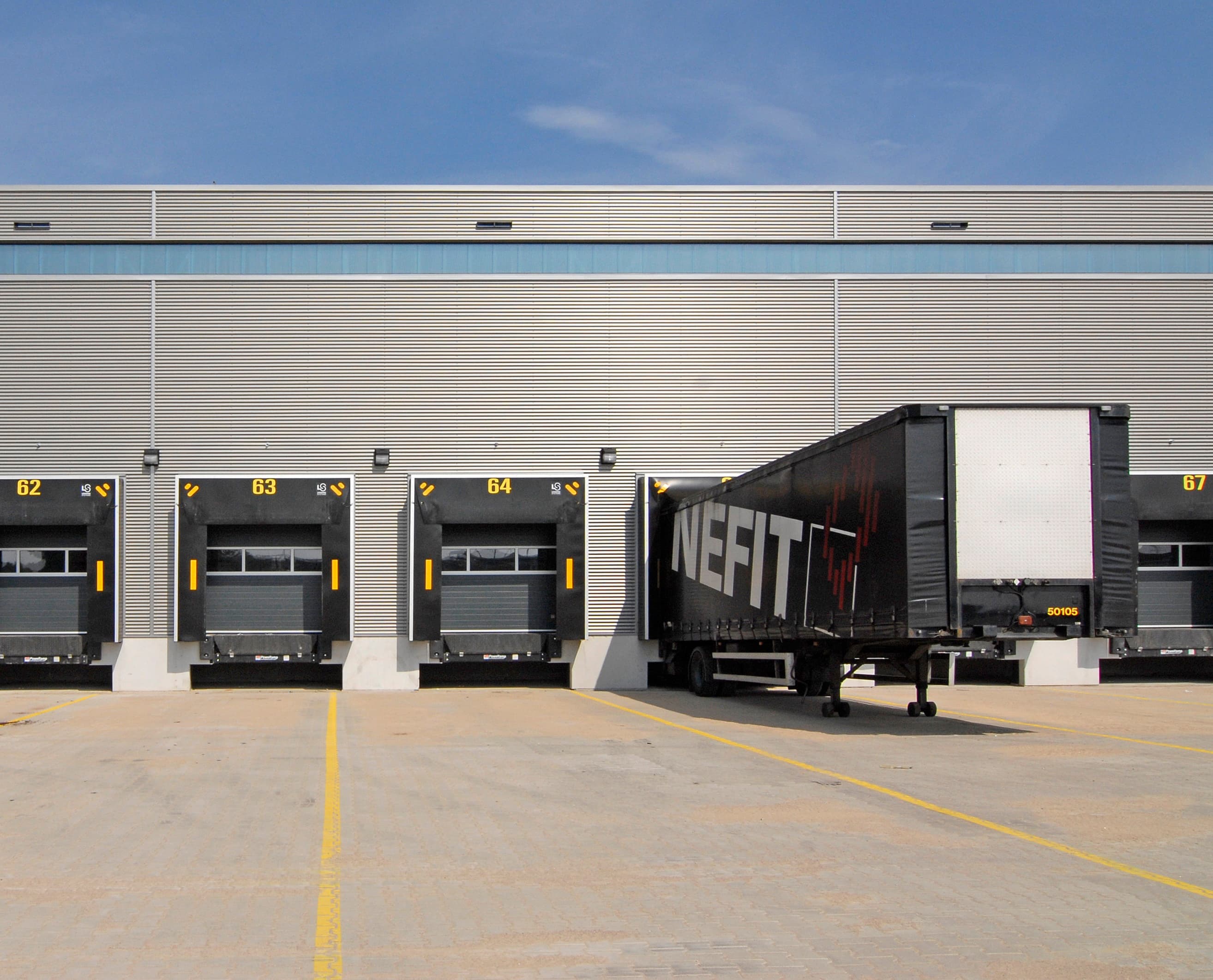 Professional loading dock construction services in Fort Worth, Texas