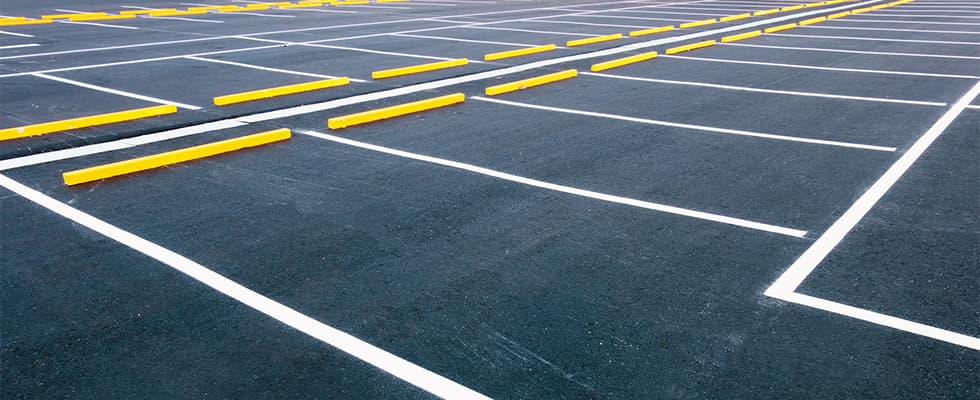 Professional parking lot & paving construction services in Fort Worth, Texas