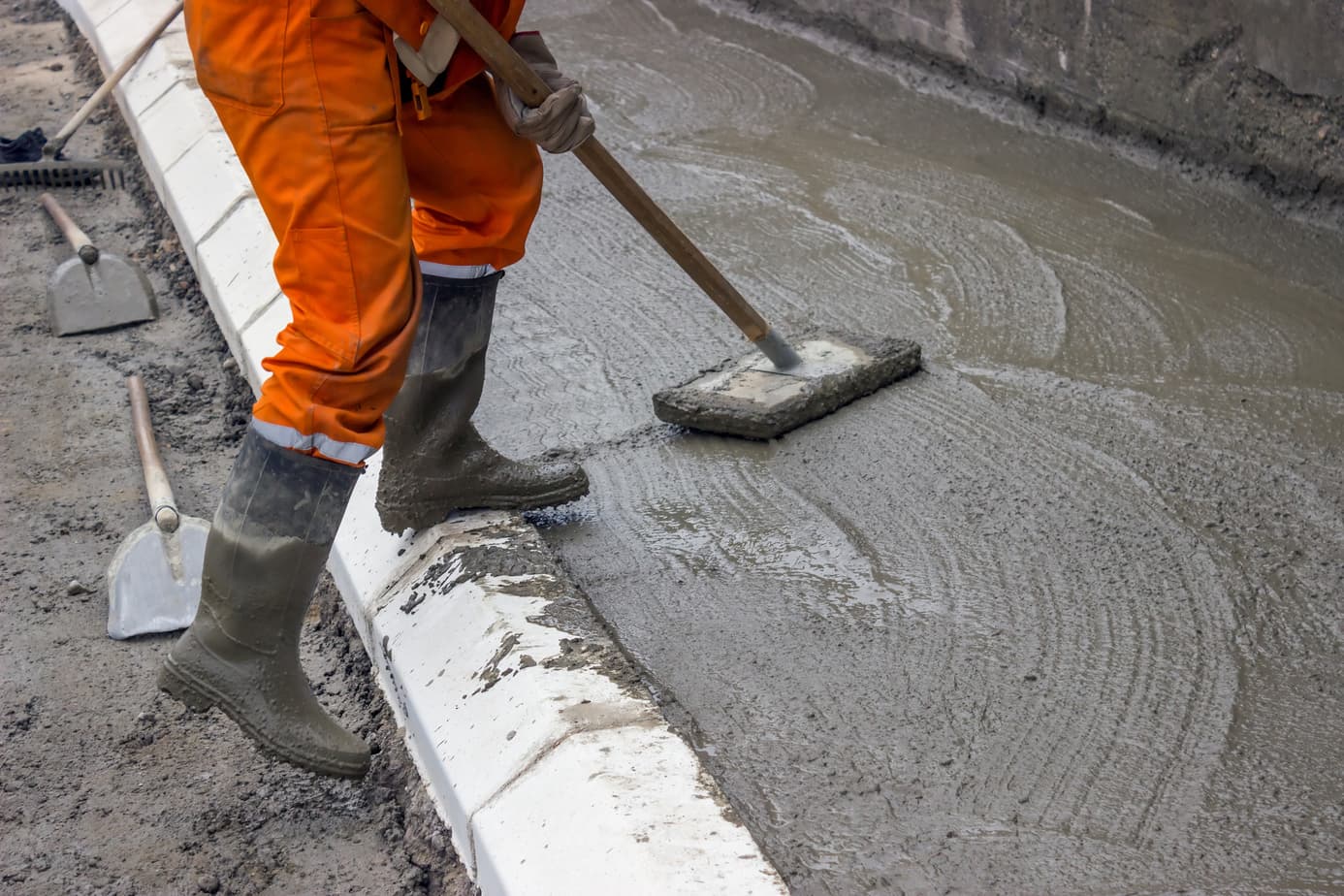 Professional property manager concrete maintenance services in Fort Worth, Texas